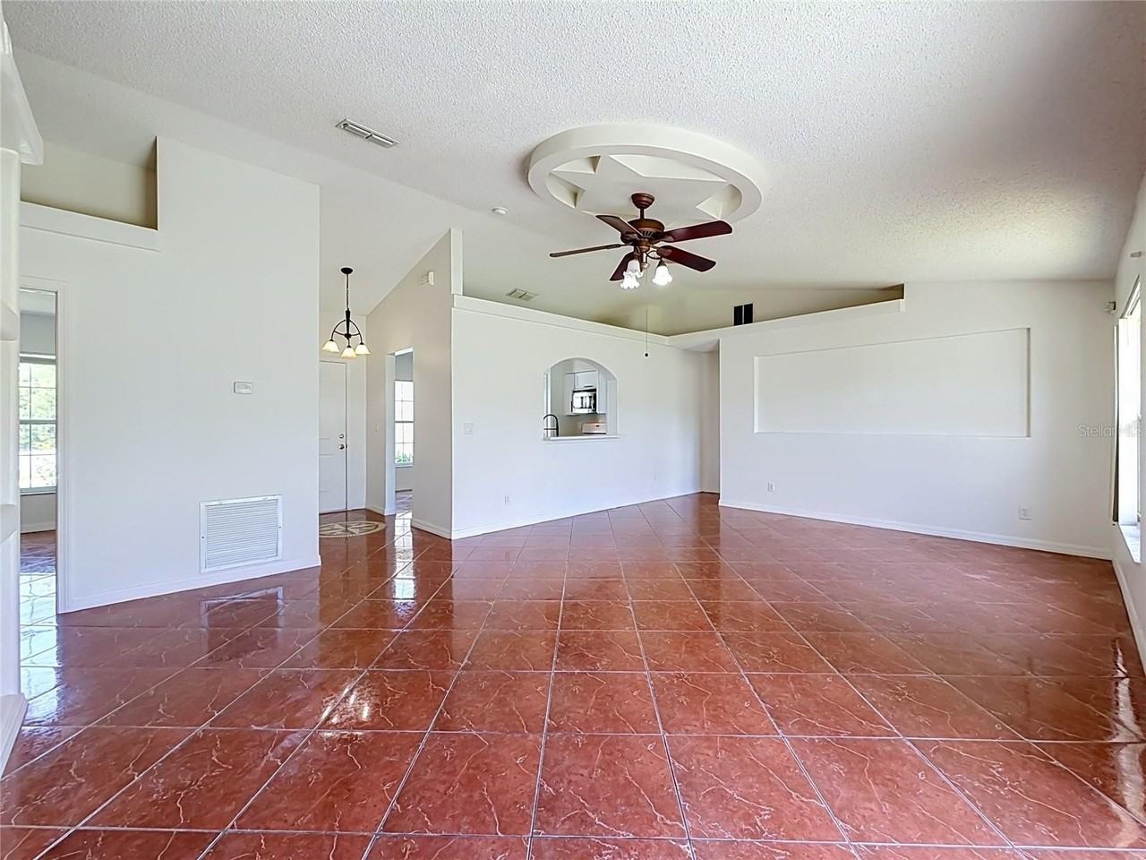 13208 Pinyon Dr - Photo 7 of 32