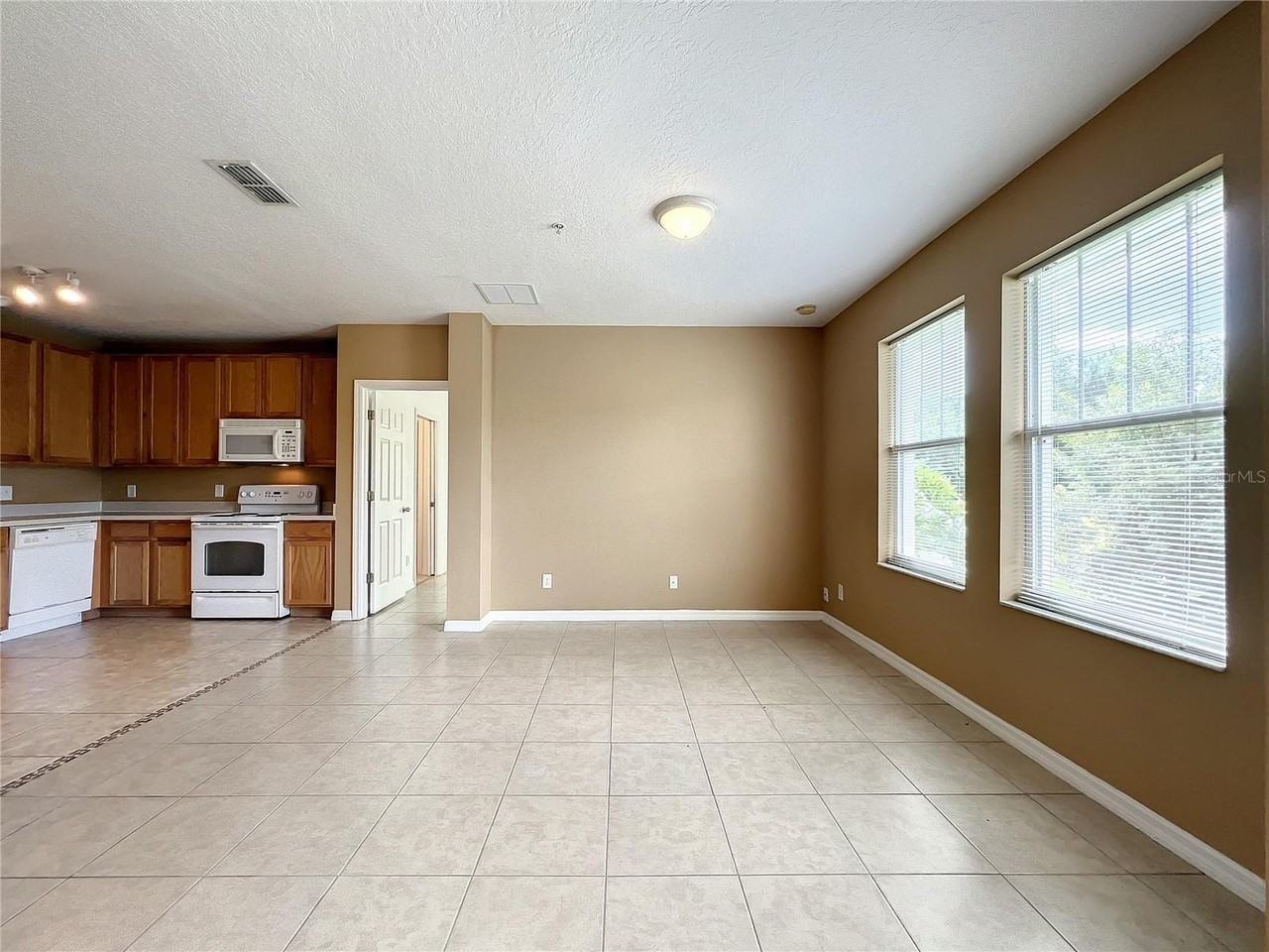 5597 Gelato Dr - Photo 7 of 16