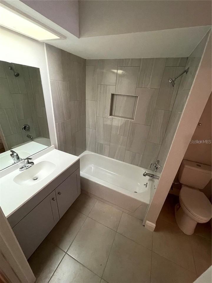 1916 Crystal Grove Dr - Photo 6 of 11