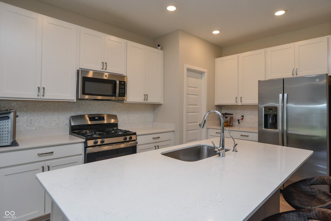 270 Switchgrass Ln - Photo 7 of 21