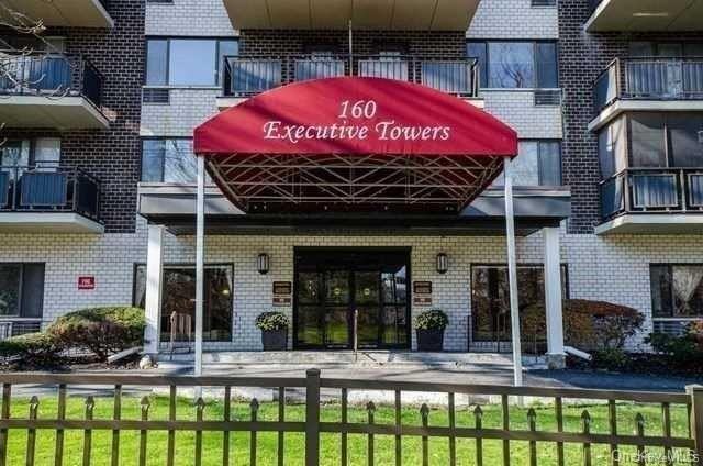 160 Academy St #3N - Photo 2 of 16