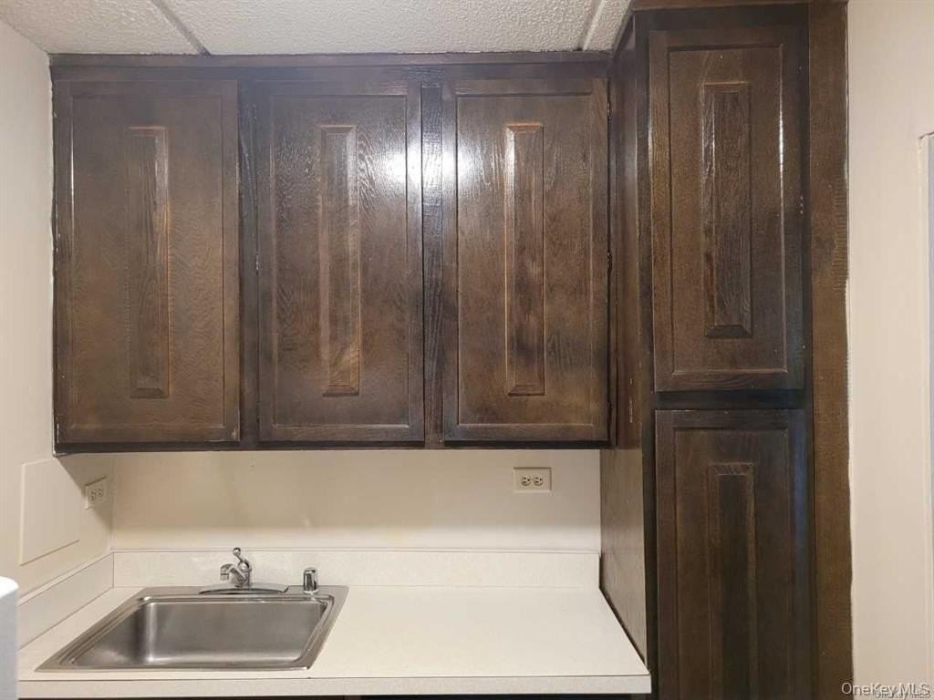 160 Academy St #3N - Photo 6 of 16