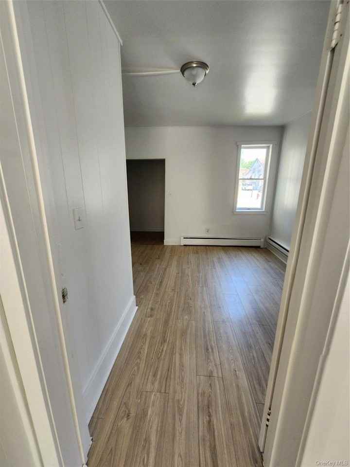 27 Mountain Ave - Photo 6 of 14