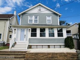 featured image of 703 Central Ave