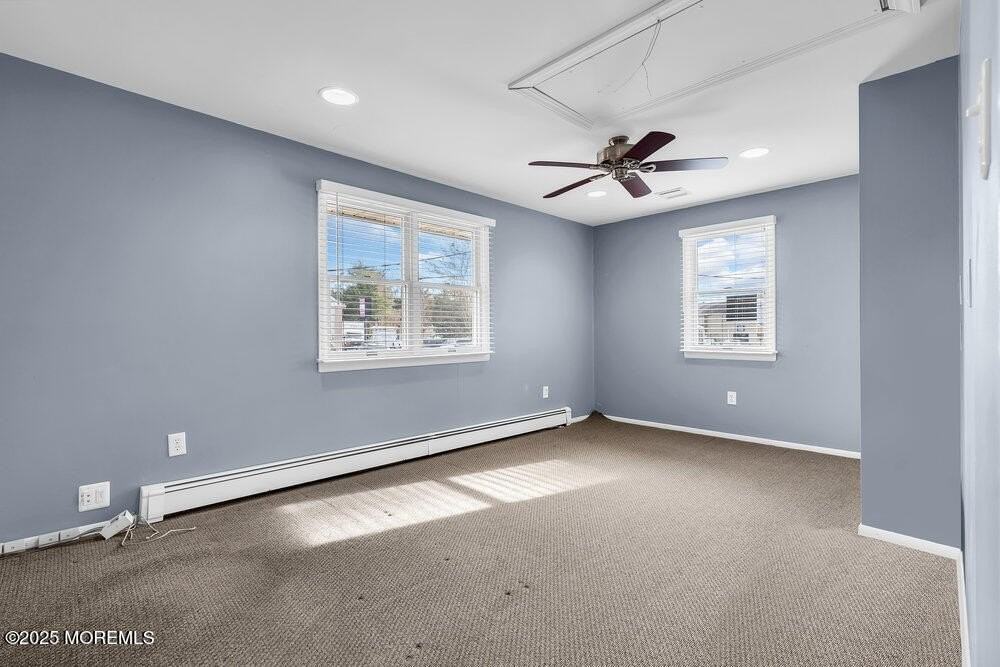 918 Charles Dr - Photo 4 of 43