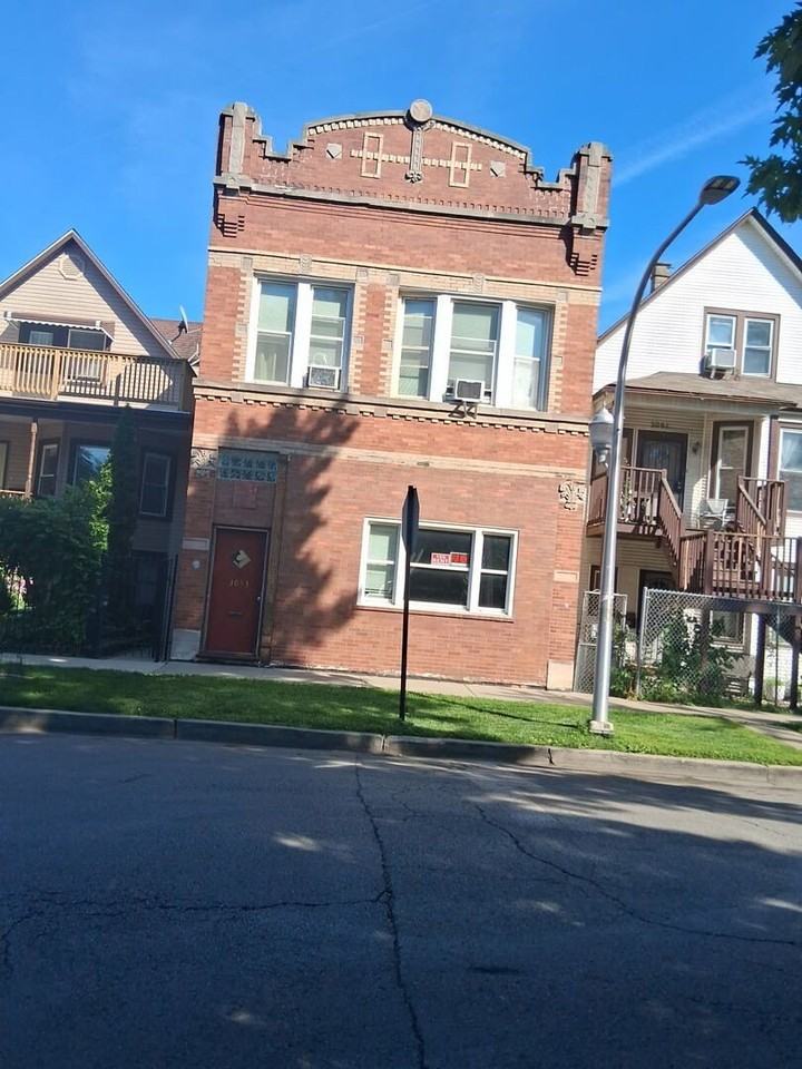 3053 N Elbridge Ave #1F