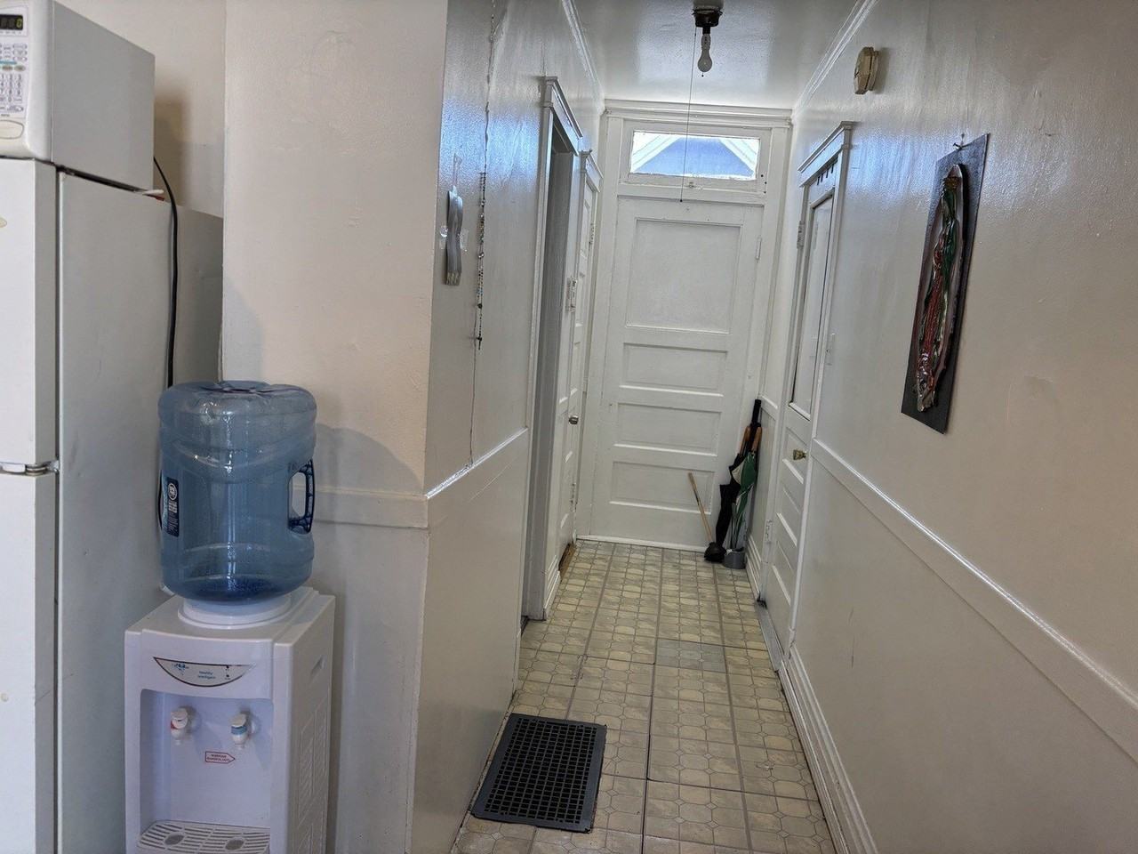 3053 N Elbridge Ave #2R - Photo 5 of 11