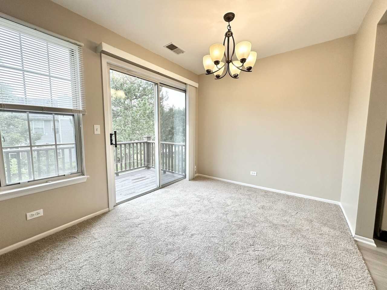 1202 Clearview Ct - Photo 6 of 19