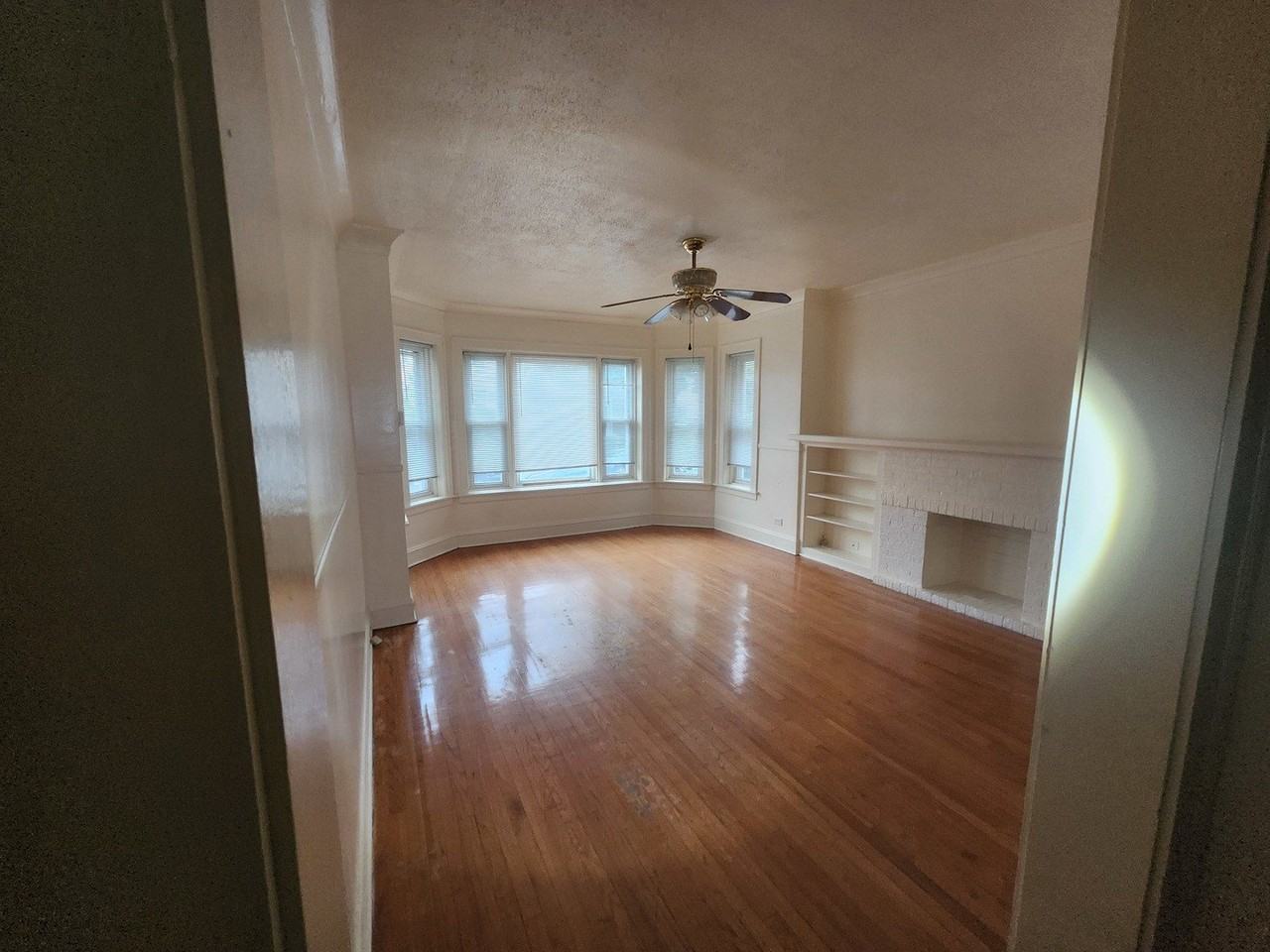 9202 S Loomis St #1 - Photo 2 of 7