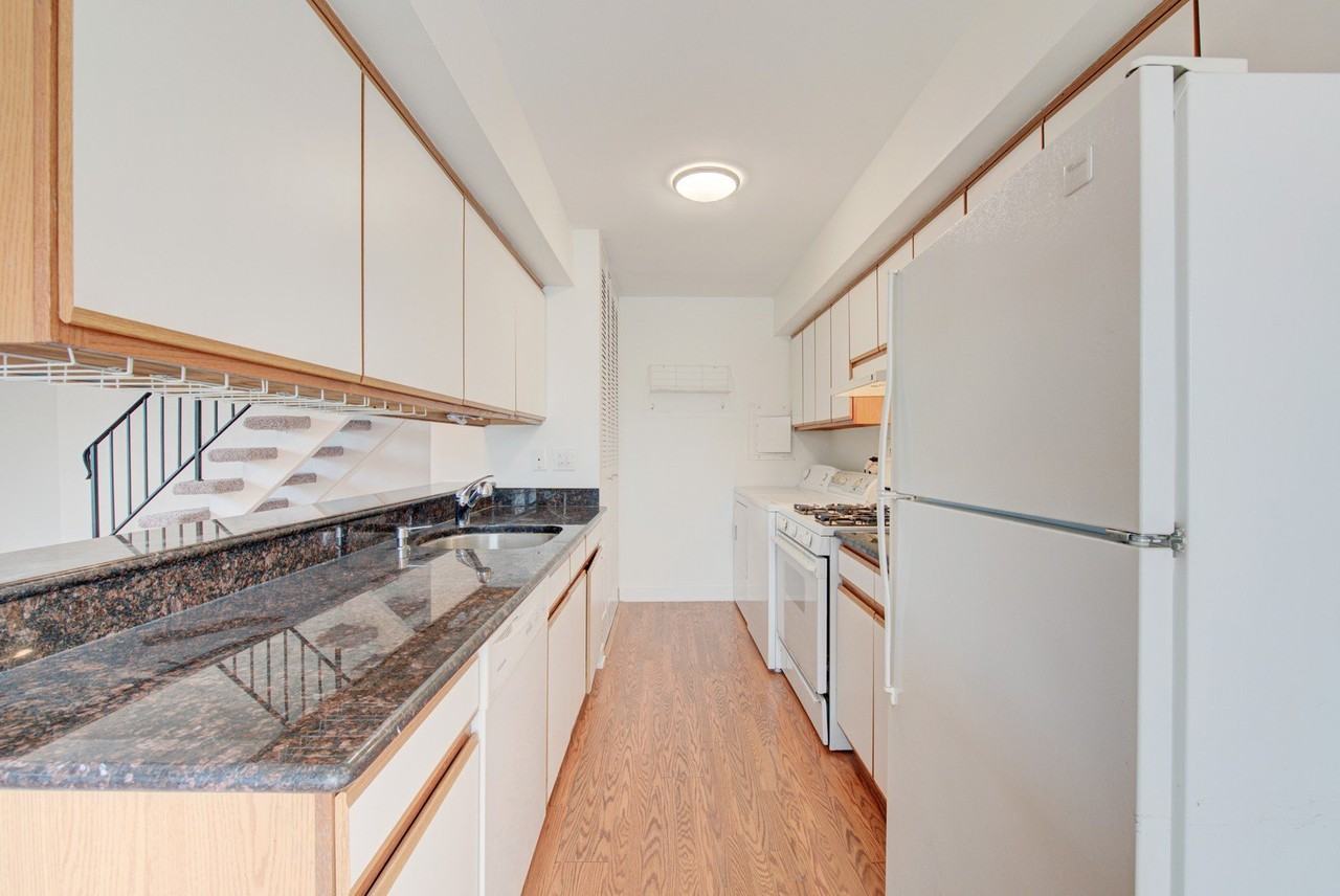 1673 Cornell Dr #1673 - Photo 6 of 21