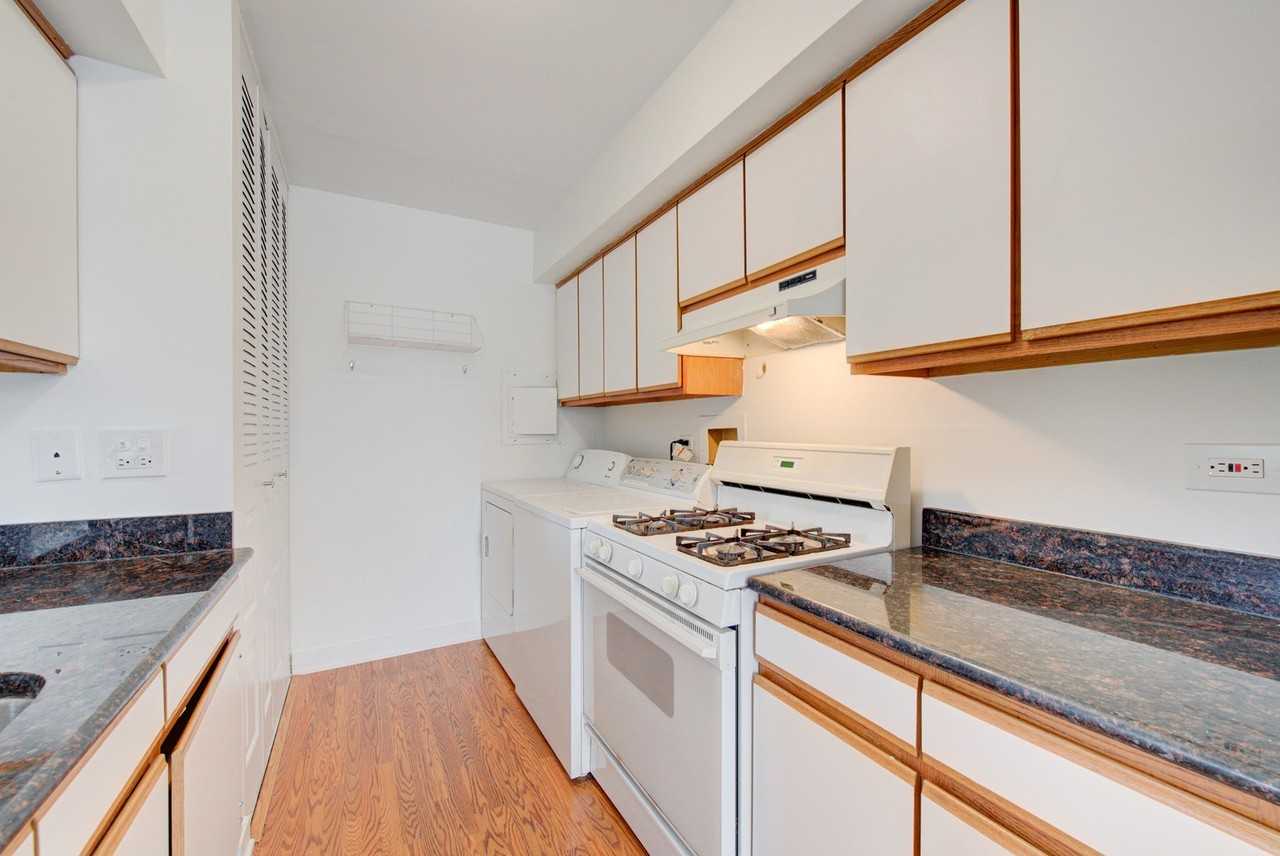 1673 Cornell Dr #1673 - Photo 7 of 21
