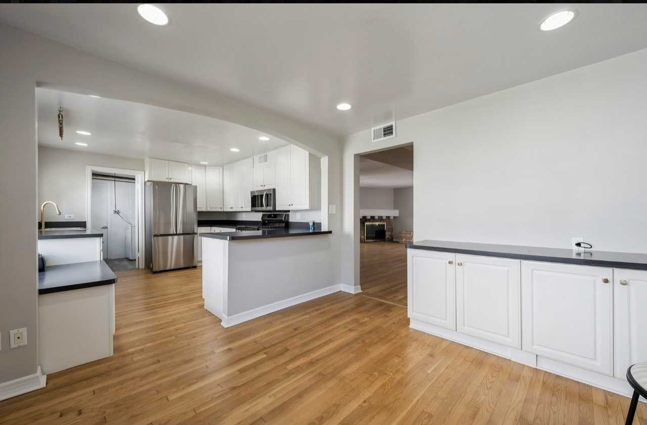 1578 Mccraren Rd - Photo 7 of 12