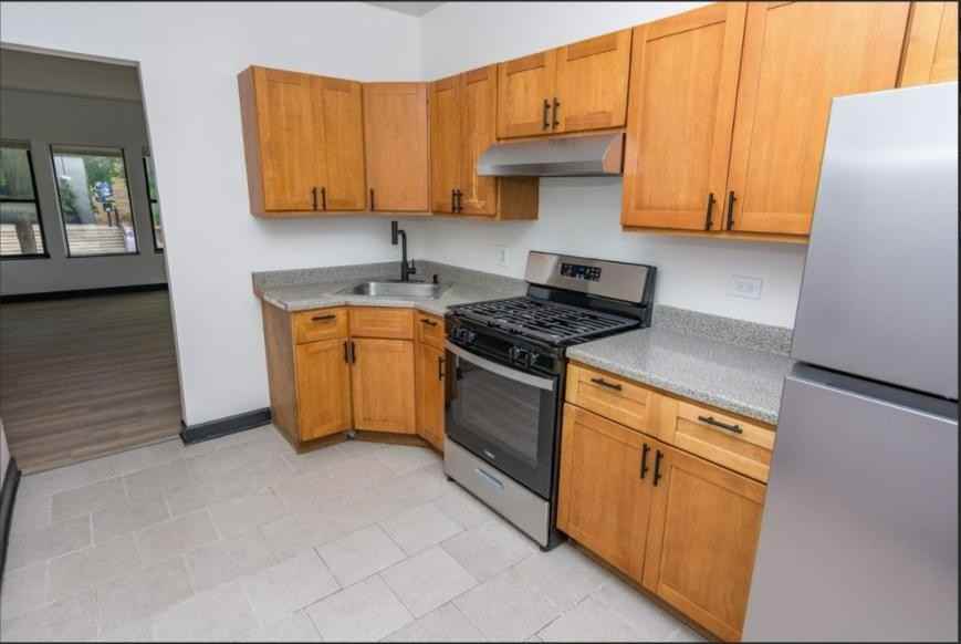 5633 W Washington Blvd - Photo 3 of 7
