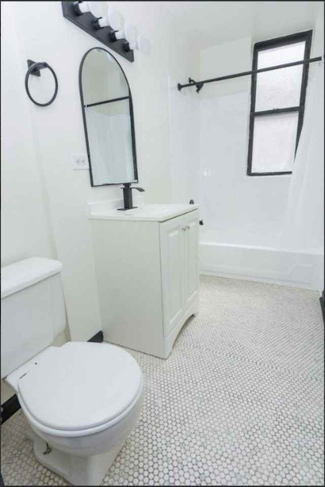 5633 W Washington Blvd - Photo 5 of 7