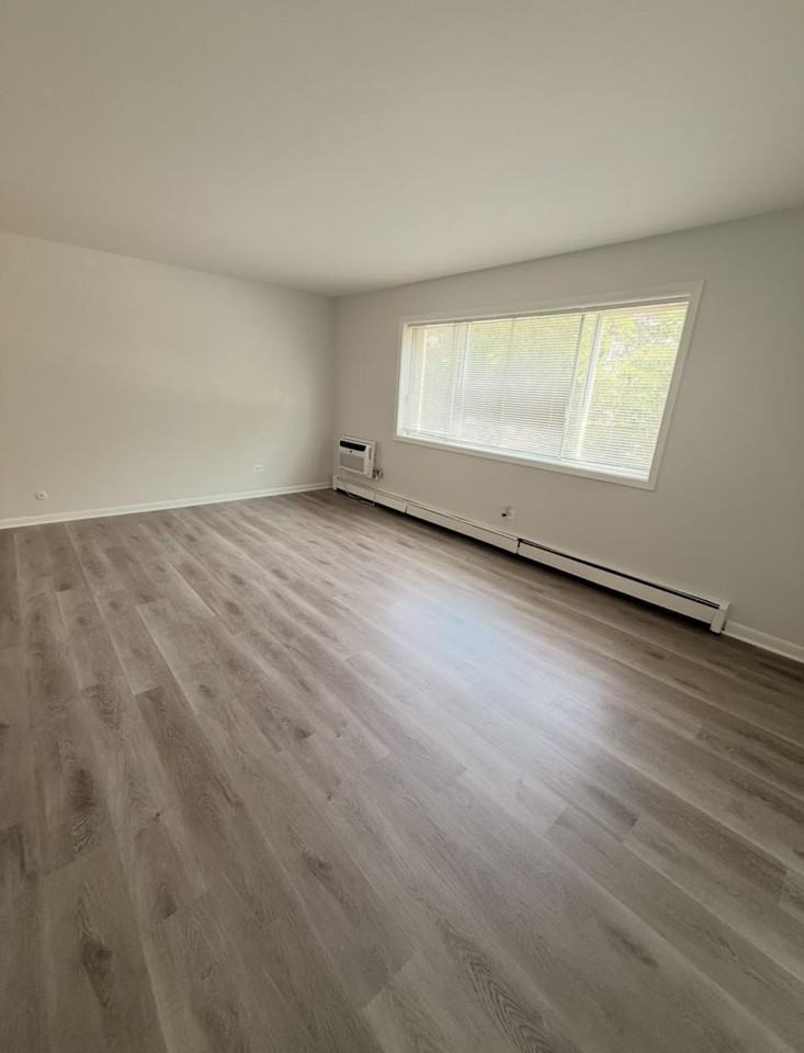 700 Mckinley Ave - Photo 7 of 10