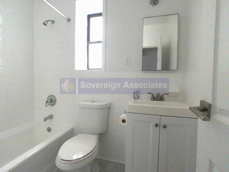 519 W 151st St - Photo 5 of 8