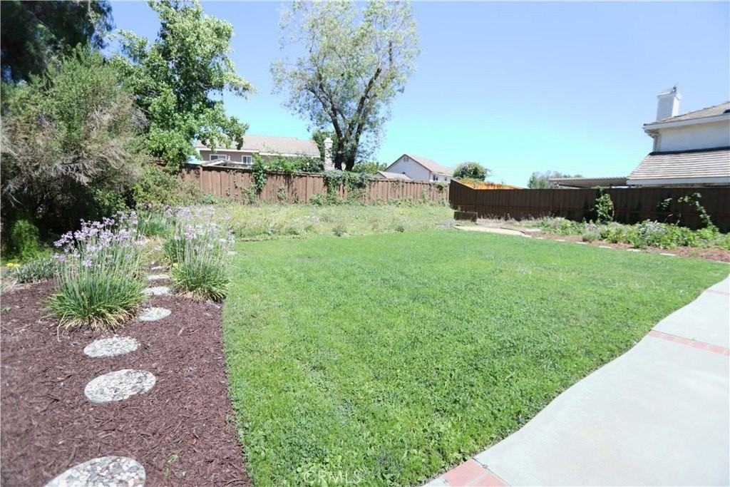 30288 Mersey Ct - Photo 4 of 22