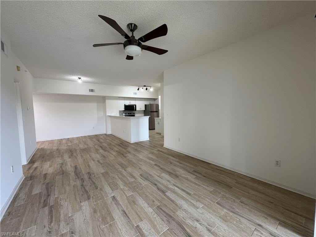 1830 Florida Club Cir #4304 - Photo 7 of 40