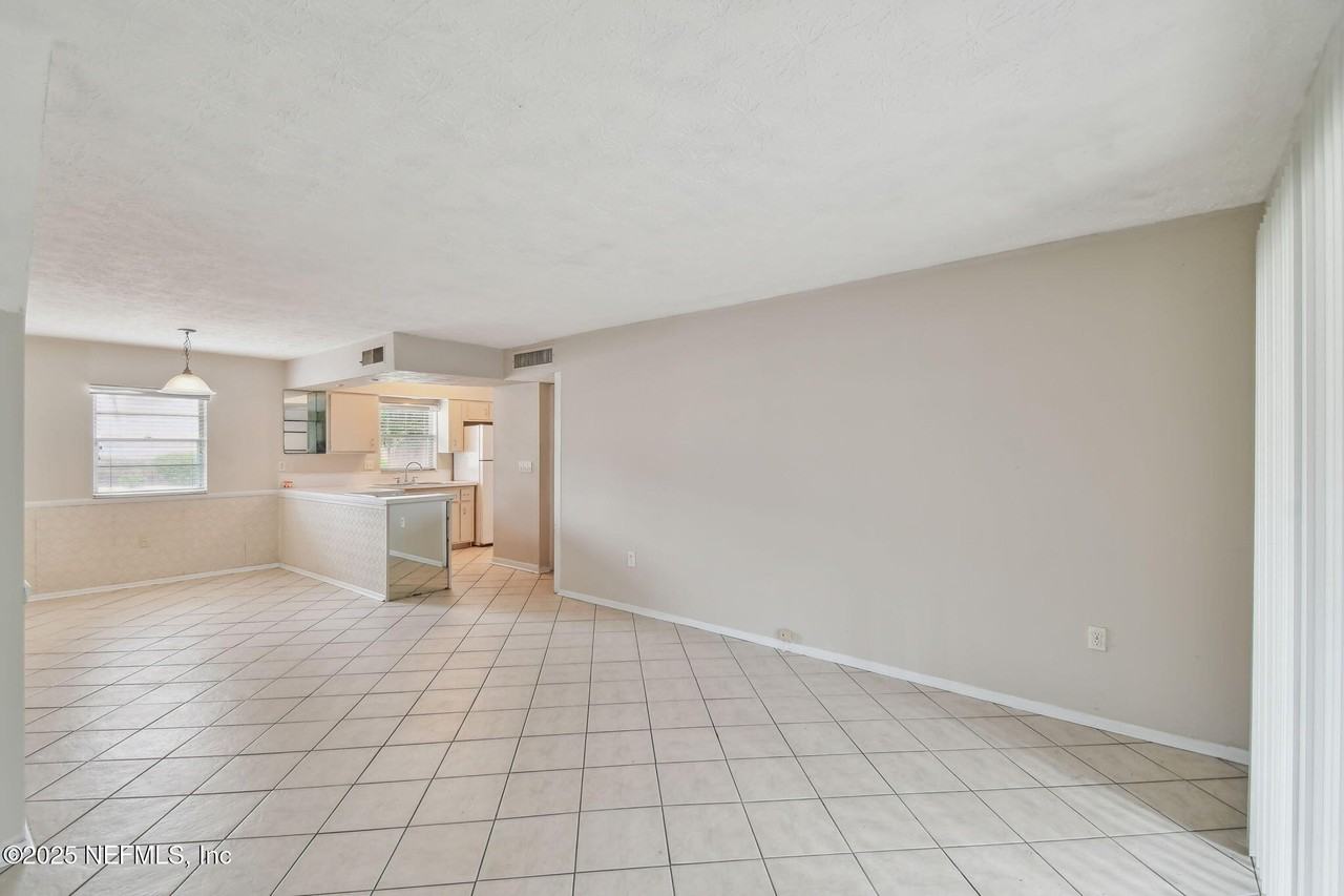 1950 Paine Ave #L45 - Photo 7 of 43