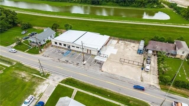 15520 River Rd - Photo 2 of 26