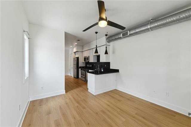600 S Cortez St - Photo 4 of 25