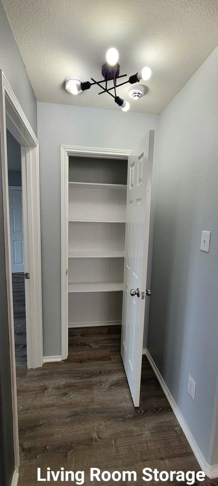 1609 Lone Pine Dr - Photo 2 of 22