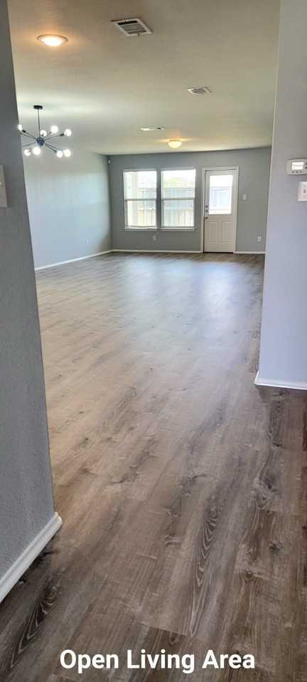 1609 Lone Pine Dr - Photo 7 of 22