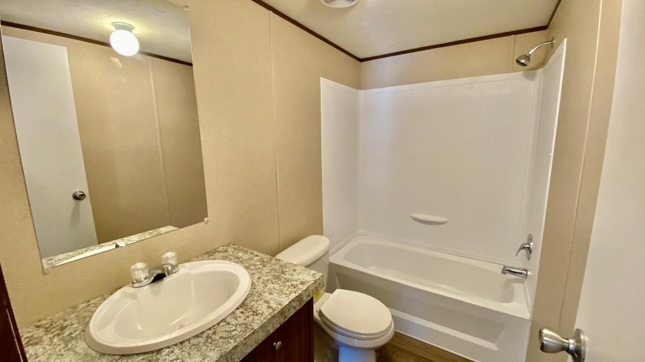 11045 Fumar Ln - Photo 4 of 10