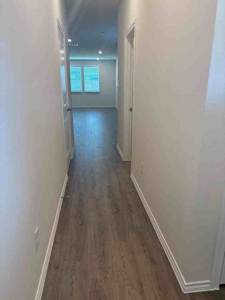 219 Tall Cedar Way - Photo 5 of 22