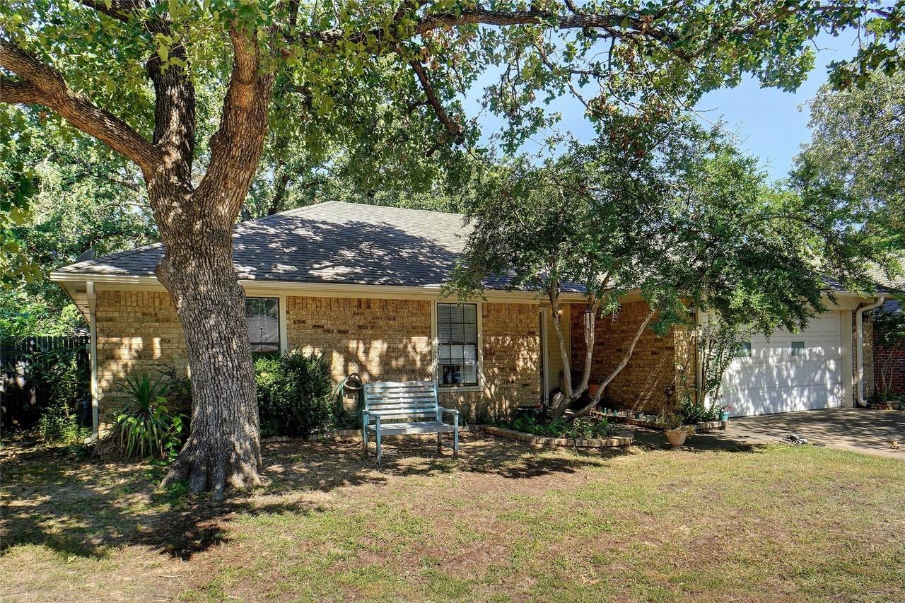1417 Copper Ridge St - Photo 2 of 18