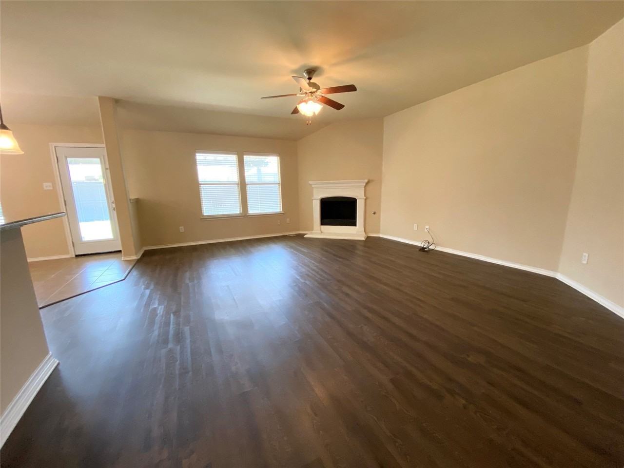 848 Lake Forest Trl - Photo 7 of 16