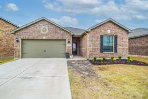 featured image of 3004 Parker Rd