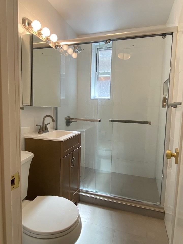 9010 34th Ave #5H - Photo 4 of 16