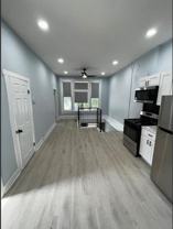 914 N California Ave #CH1 - Photo 1 of 1