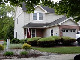 featured image of 3 Birch Tree Ct