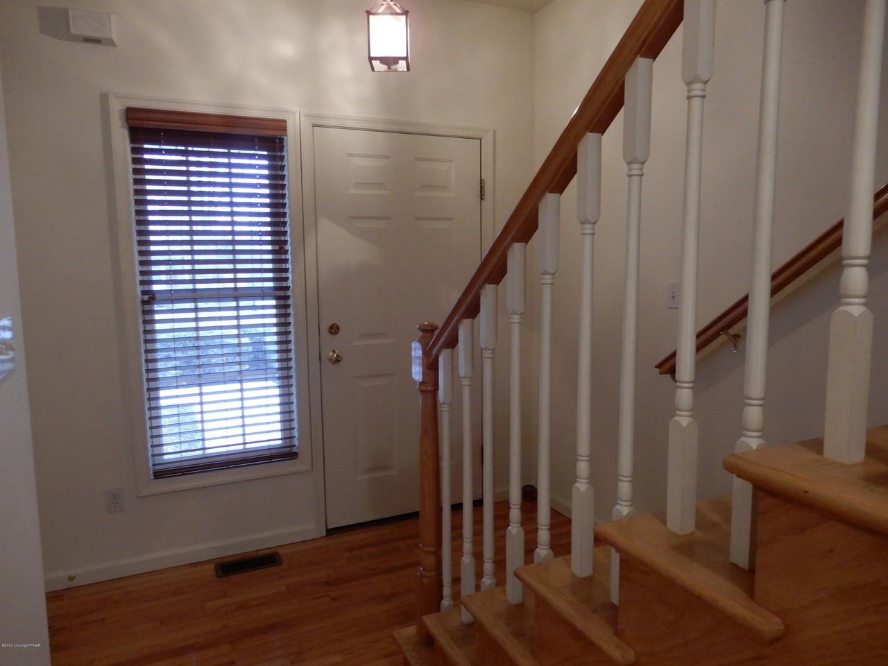3 Birch Tree Ct - Photo 4 of 31