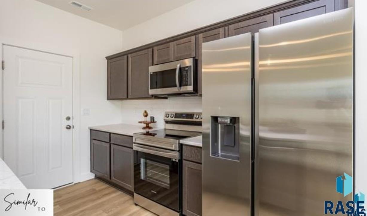 1263 N Marion Rd #5 - Photo 3 of 16