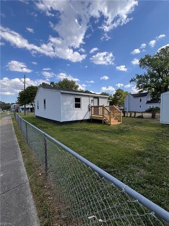 2335 Courtney Ave - Photo 4 of 11