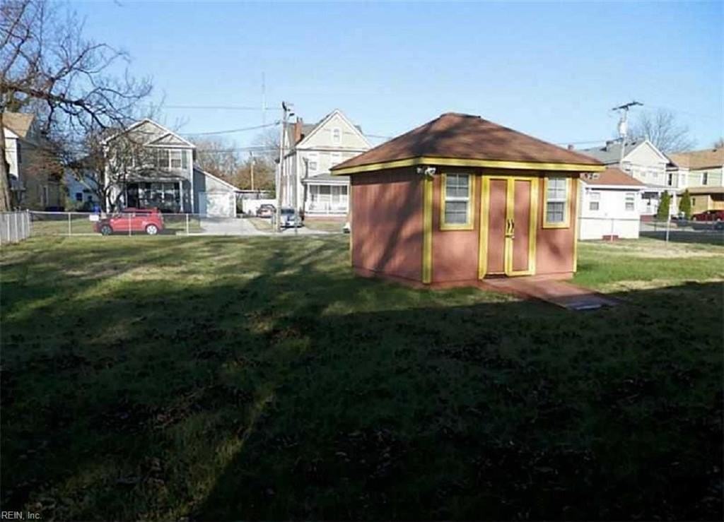 1011 Watson St #A - Photo 3 of 4