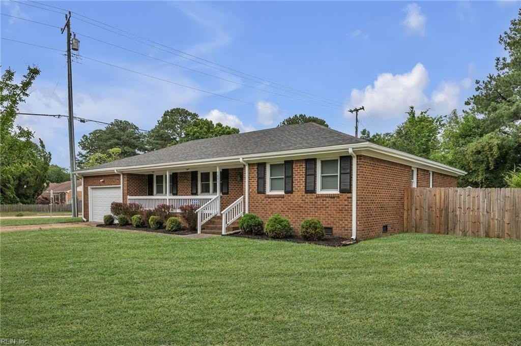 5601 Albright Dr - Photo 3 of 49