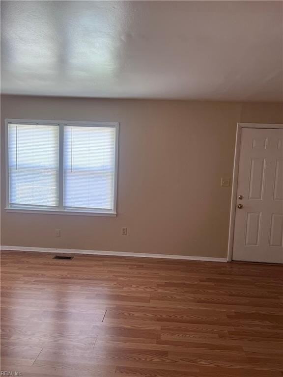 130 South Ave - Photo 2 of 15