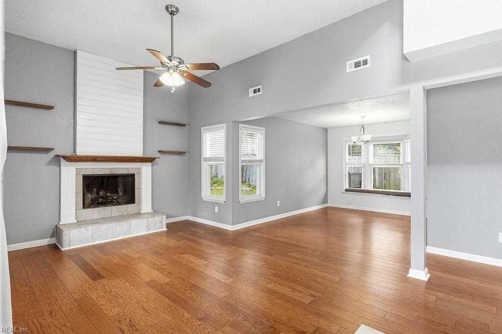 3856 Forestwood Ct - Photo 3 of 38