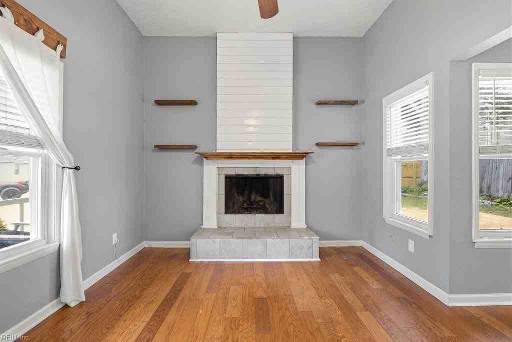 3856 Forestwood Ct - Photo 4 of 38