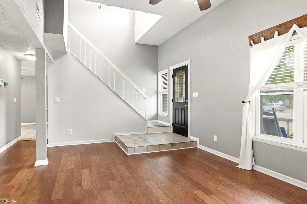 3856 Forestwood Ct - Photo 6 of 38
