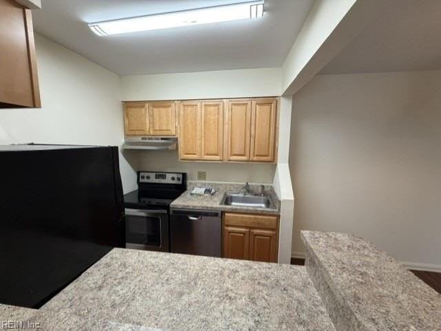 8 Wells Ct - Photo 7 of 16