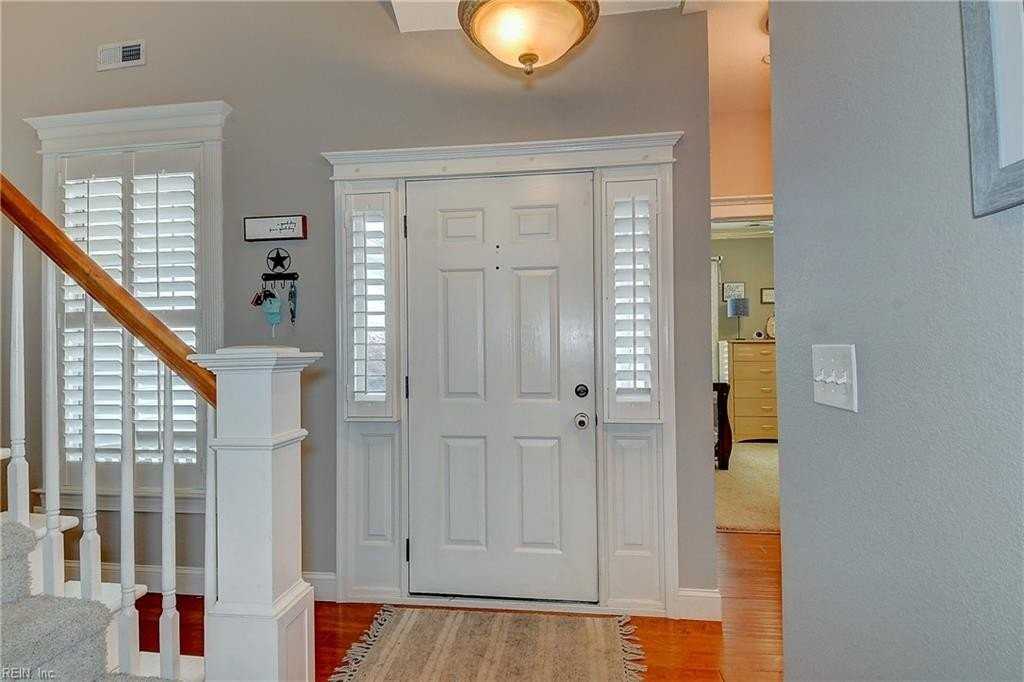 1864 Somersby Ln - Photo 3 of 35