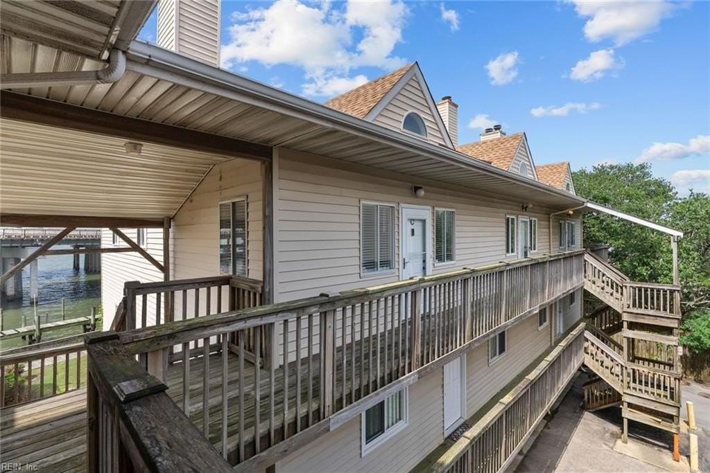 837 Little Bay Ave #3