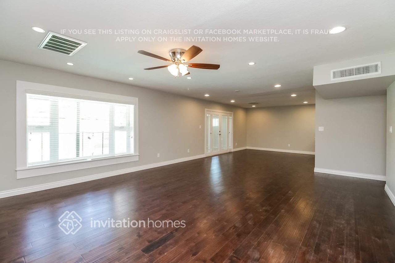 8516 E Cambridge Ave - Photo 2 of 22