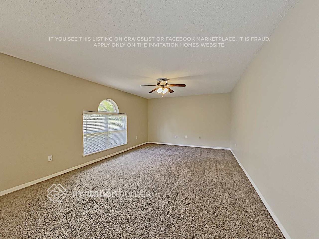 1701 Alhambra Crest Dr - Photo 4 of 19