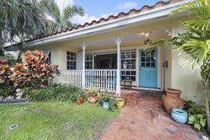 featured image of 700 Ne 26th Ave
